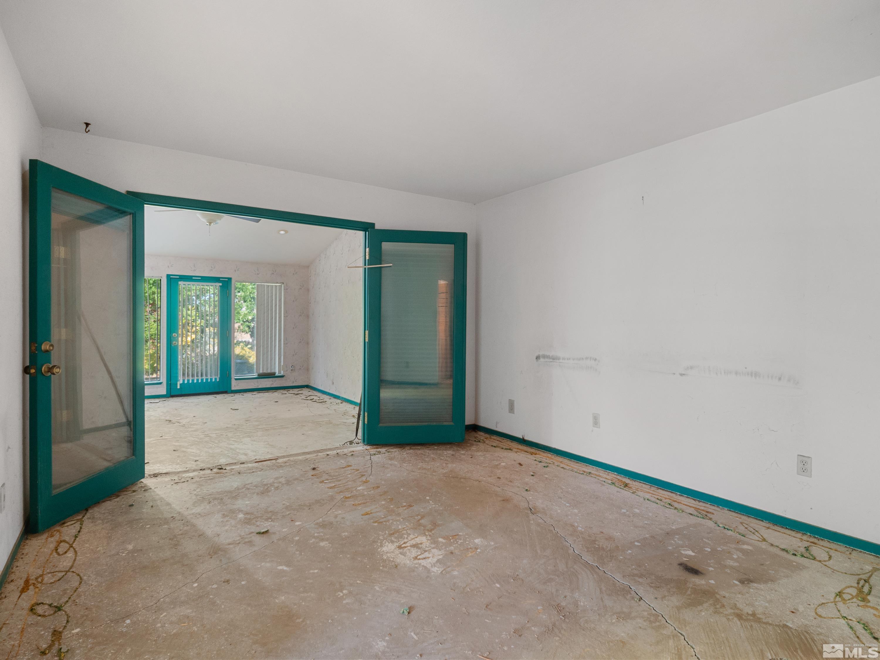 2875 Parkway Drive Reno, NV 89502 - Photo 26 of 40 Photo 26