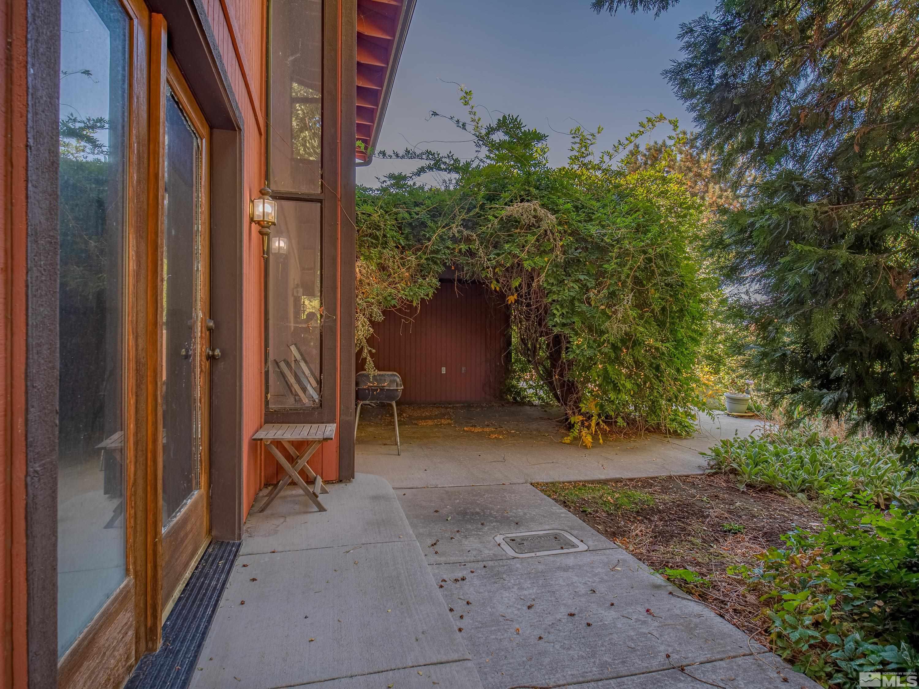 2875 Parkway Drive Reno, NV 89502 - Photo 34 of 40 Photo 34