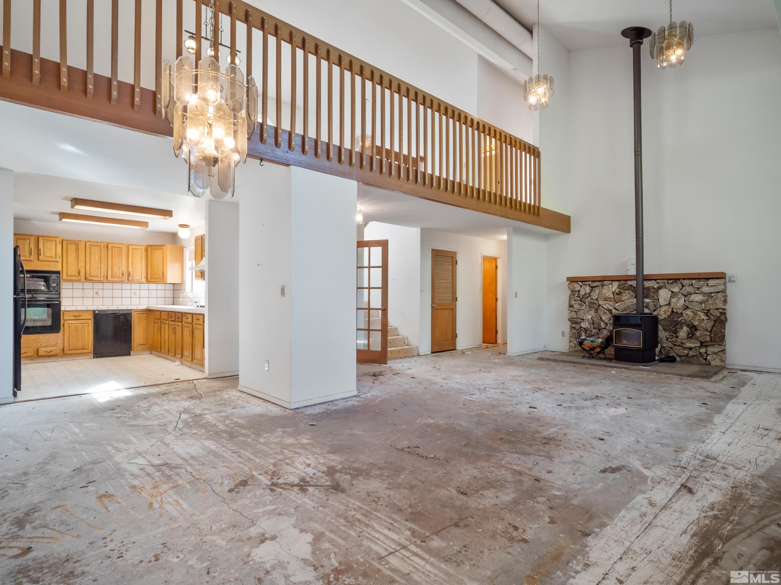 2875 Parkway Drive Reno, NV 89502 - Photo 4 of 40 Photo 4