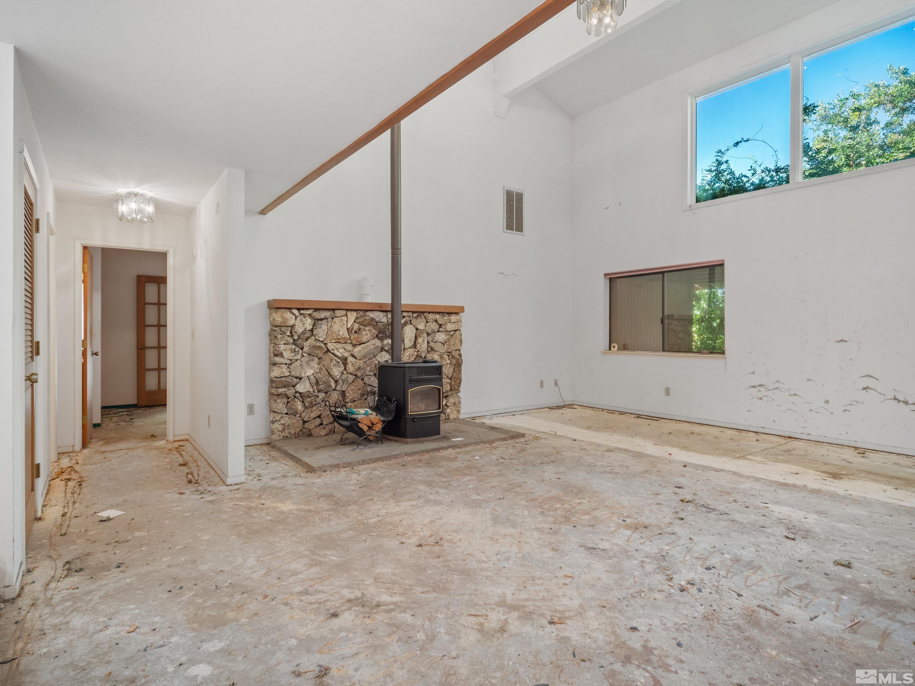 2875 Parkway Drive Reno, NV 89502 - Photo 8 of 40 Photo 8