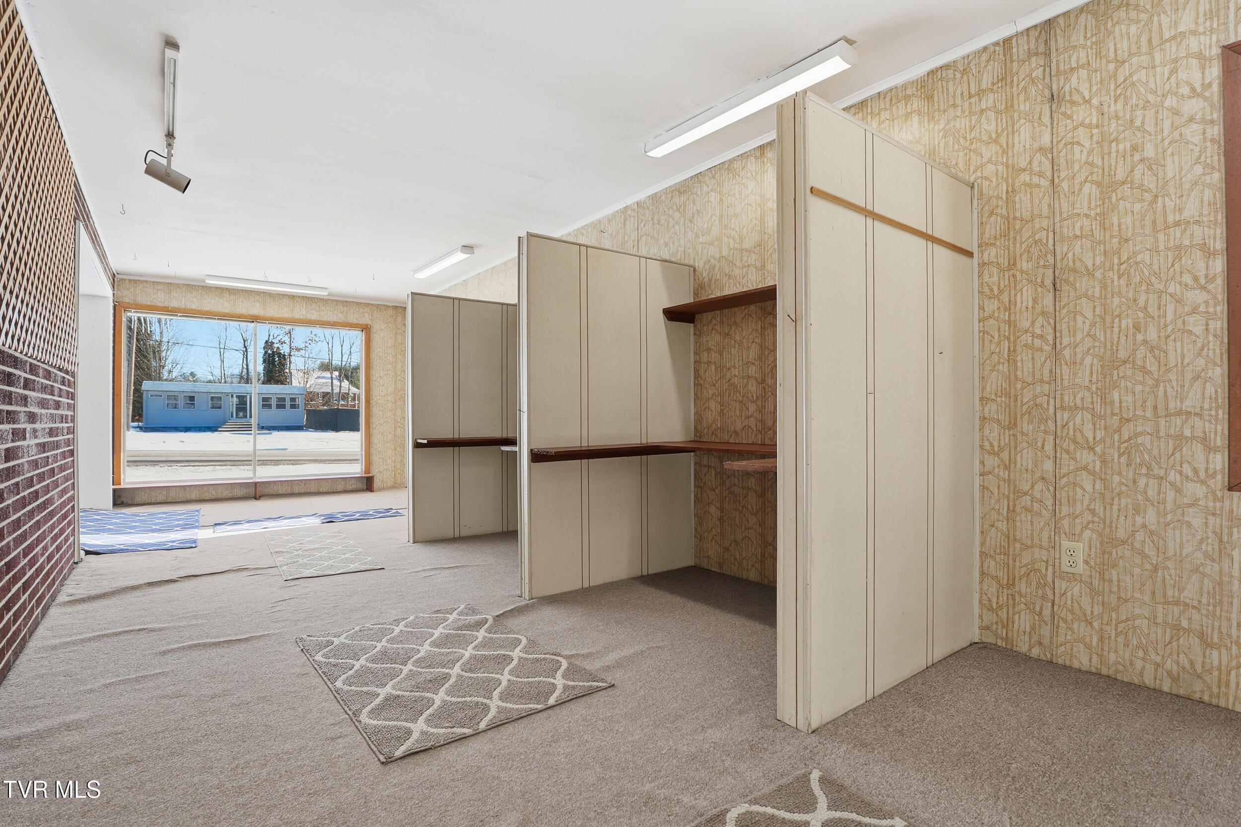 528 West Main Street Wise, VA 24293 - Photo 33 of 50 *