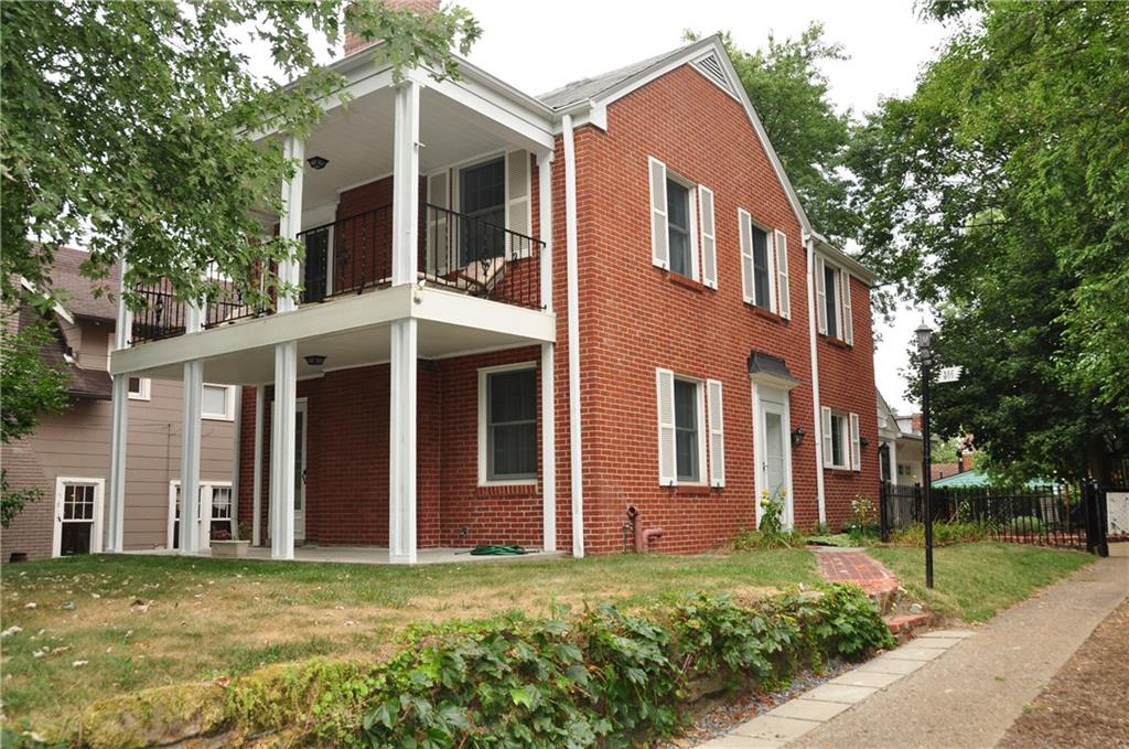 386 Arden Road Mt. Lebanon, PA 15216 - Photo 1 of 24 Gallery Image 1