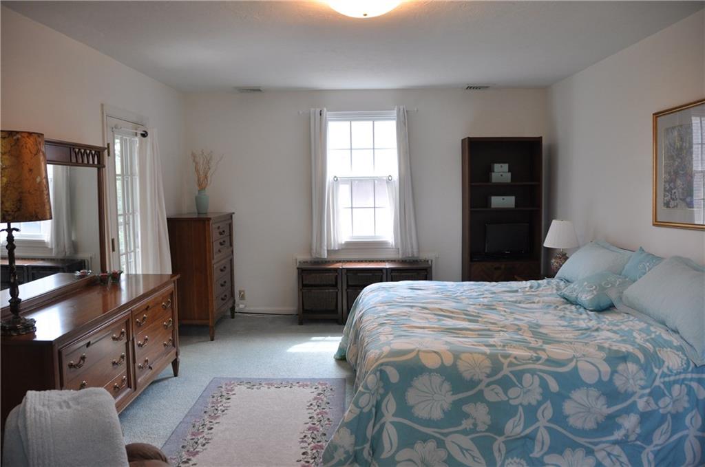 386 Arden Road Mt. Lebanon, PA 15216 - Photo 12 of 24 Master Bedroom