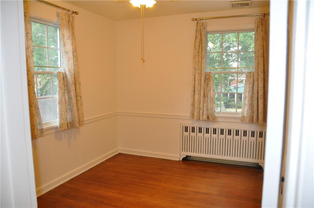 386 Arden Road Mt. Lebanon, PA 15216 - Photo 15 of 24 Gallery Image 15
