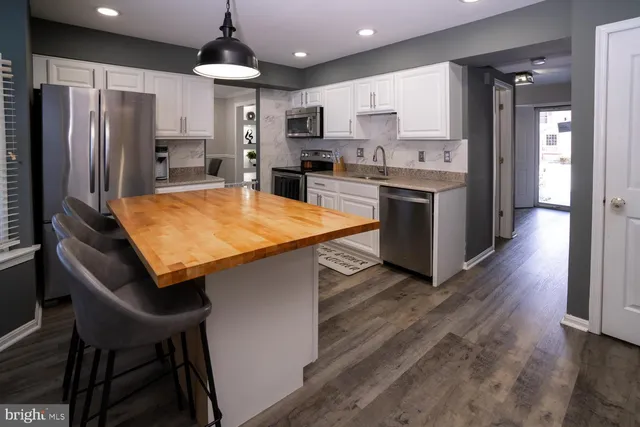 $469,999 | 4440 North Woods Trail, Hampstead, MD 21074