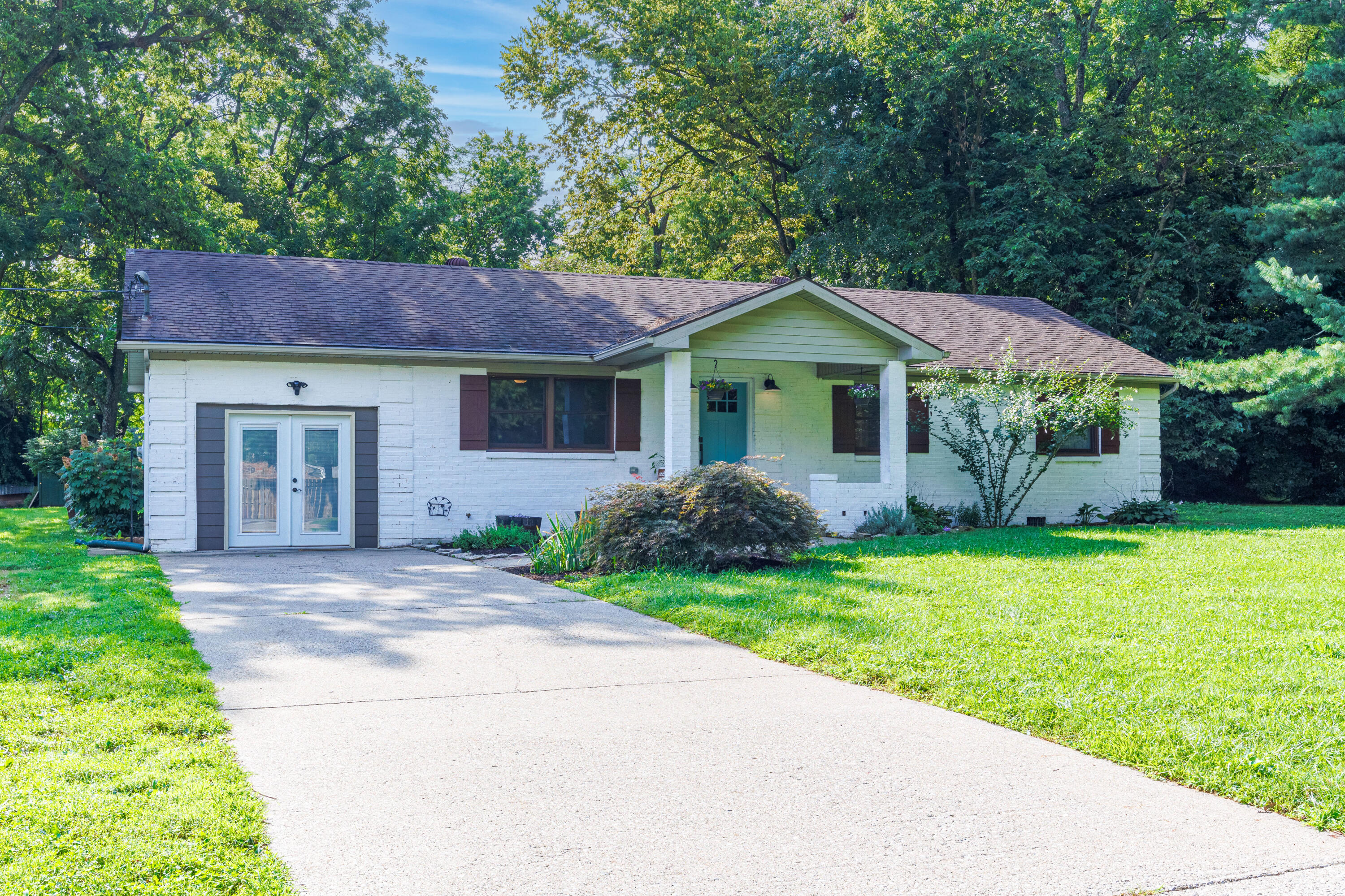 475 Davistown Rd-3