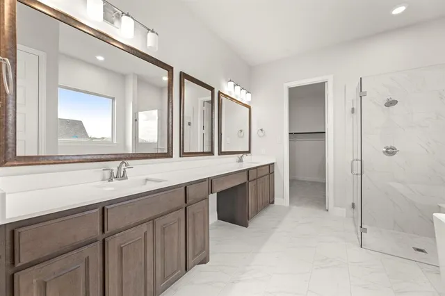 $899,979 | 403 Spoonbill Road, Sunnyvale, TX 75182