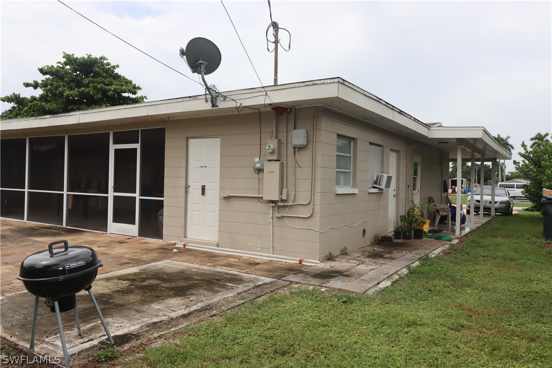 5529 Granada Road Fort Myers, FL 33919 - Photo 26 of 29 a front view of a house