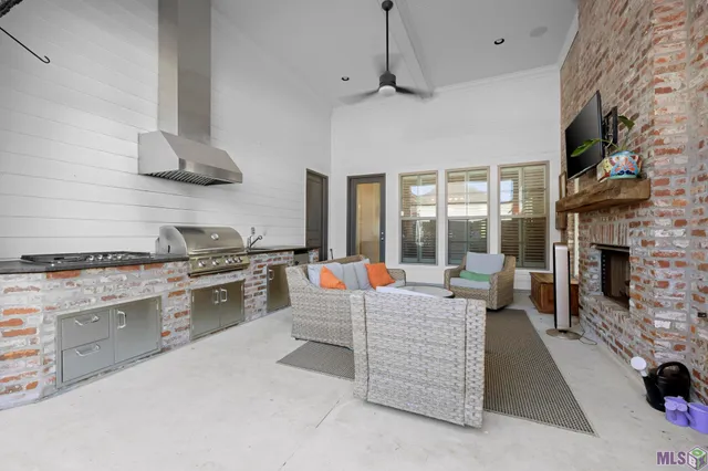 $480,000 | 4955 Parkside Wy. Way, Gonzales, LA 70737