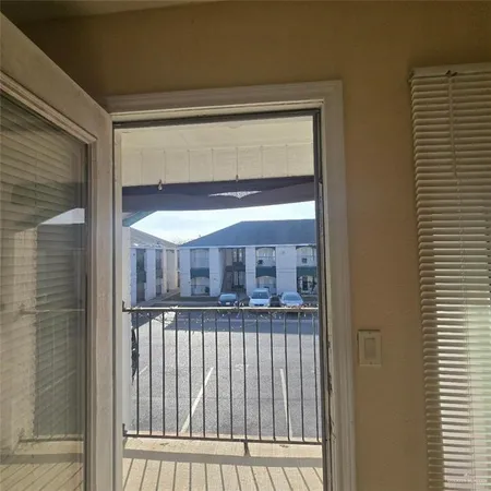 $685 | 3001 Daffodil Avenue, Unit 7, McAllen, TX 78501