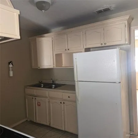 $685 | 3001 Daffodil Avenue, Unit 7, McAllen, TX 78501