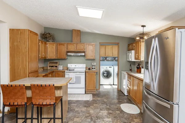 $294,900 | 30158 Sunset Road, Detroit Lakes, MN 56501