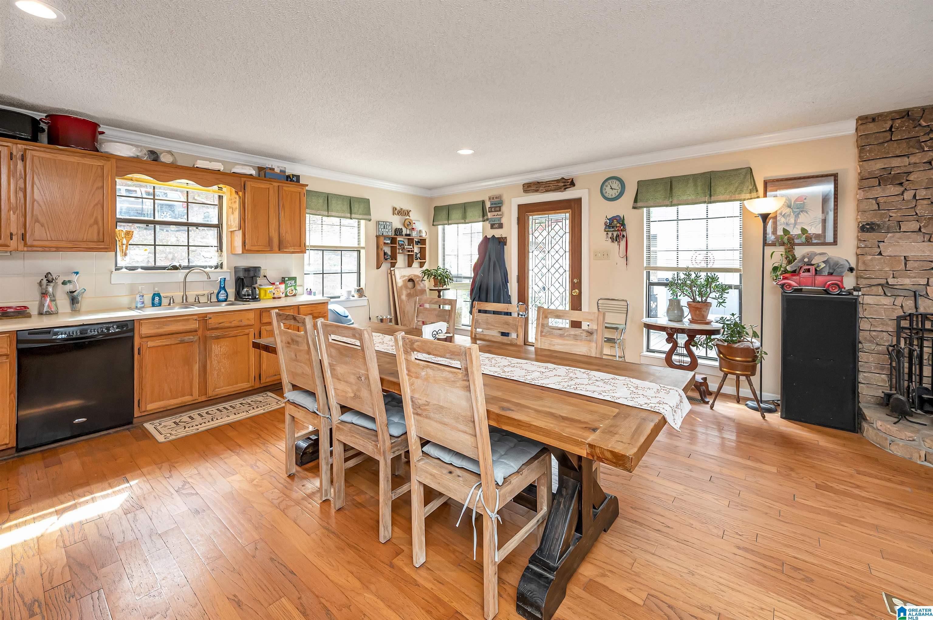 785 Ridgeway Circle Talladega, AL 35160 - Photo 18 of 67