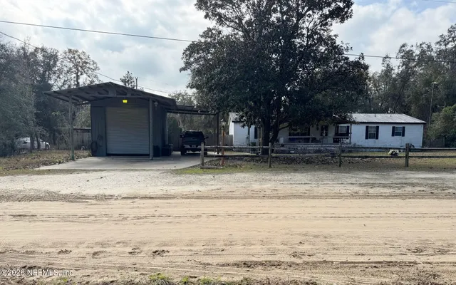 $154,500 | 119 Chandler Street, Interlachen, FL 32148