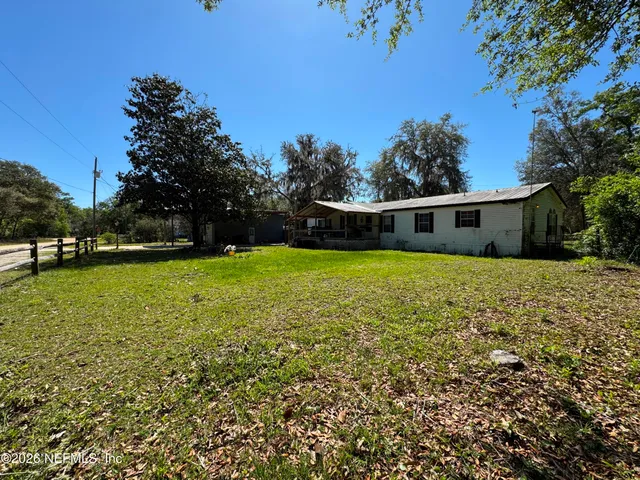 $154,500 | 119 Chandler Street, Interlachen, FL 32148