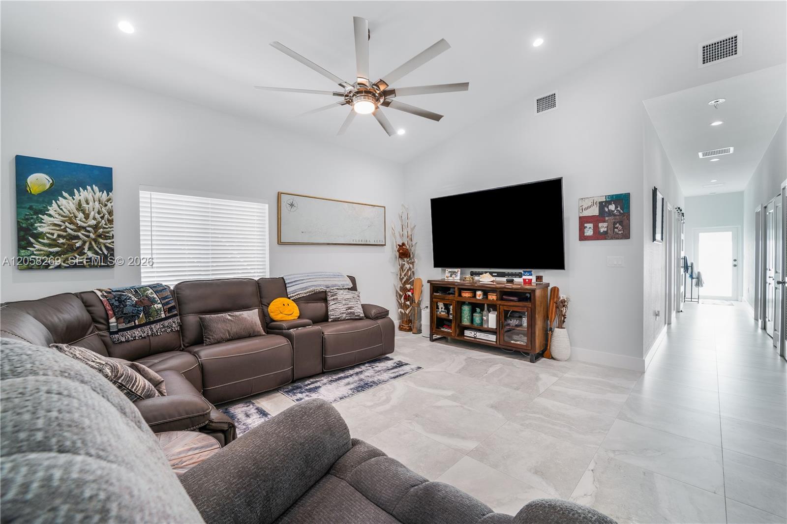 811 La Paloma Road Key Largo, FL 33037 - Photo 9 of 41 Gallery Image 9