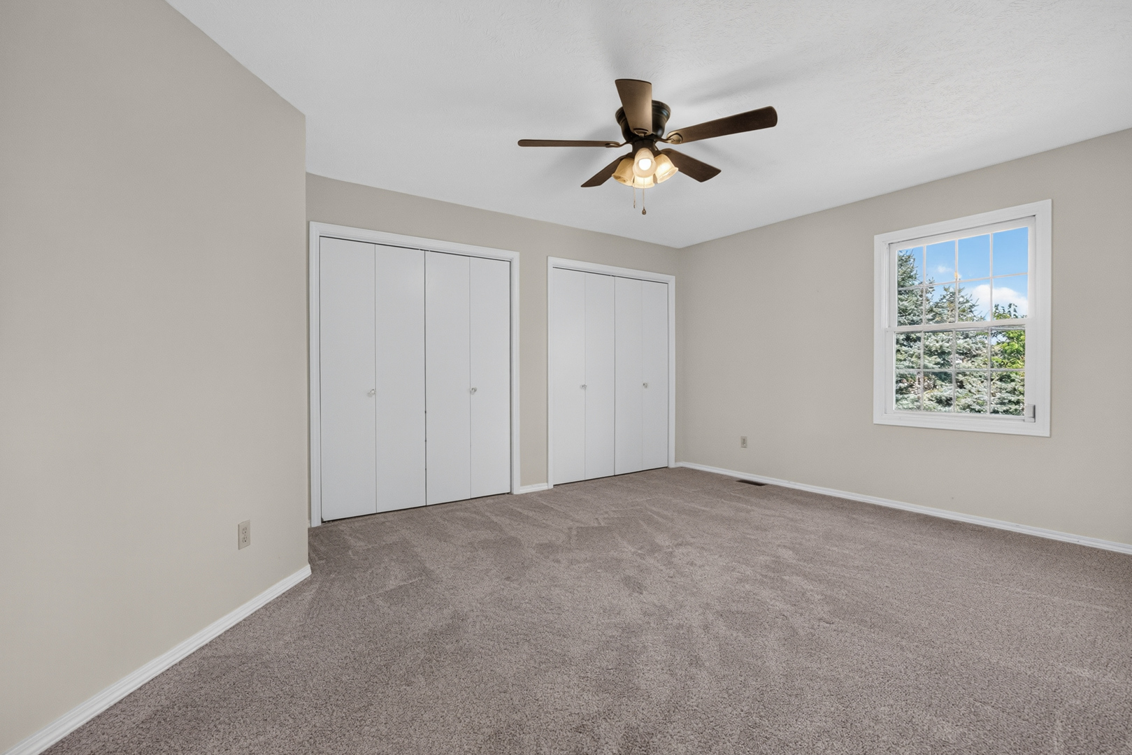 8 Rounds Road Bloomington, IL 61704 - Photo 16 of 46
