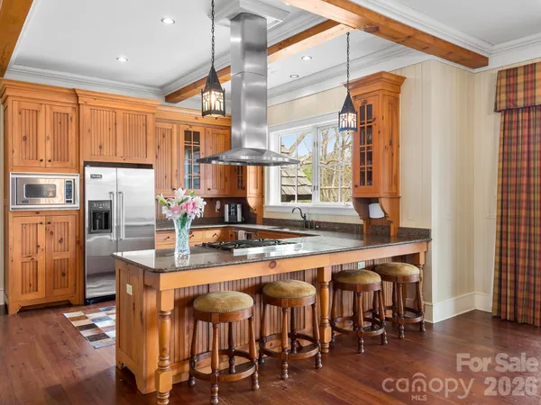 $1,285,000 | 305 Clubhouse, Unit B301, Mill Spring, NC 28756