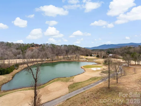 $1,285,000 | 305 Clubhouse, Unit B301, Mill Spring, NC 28756