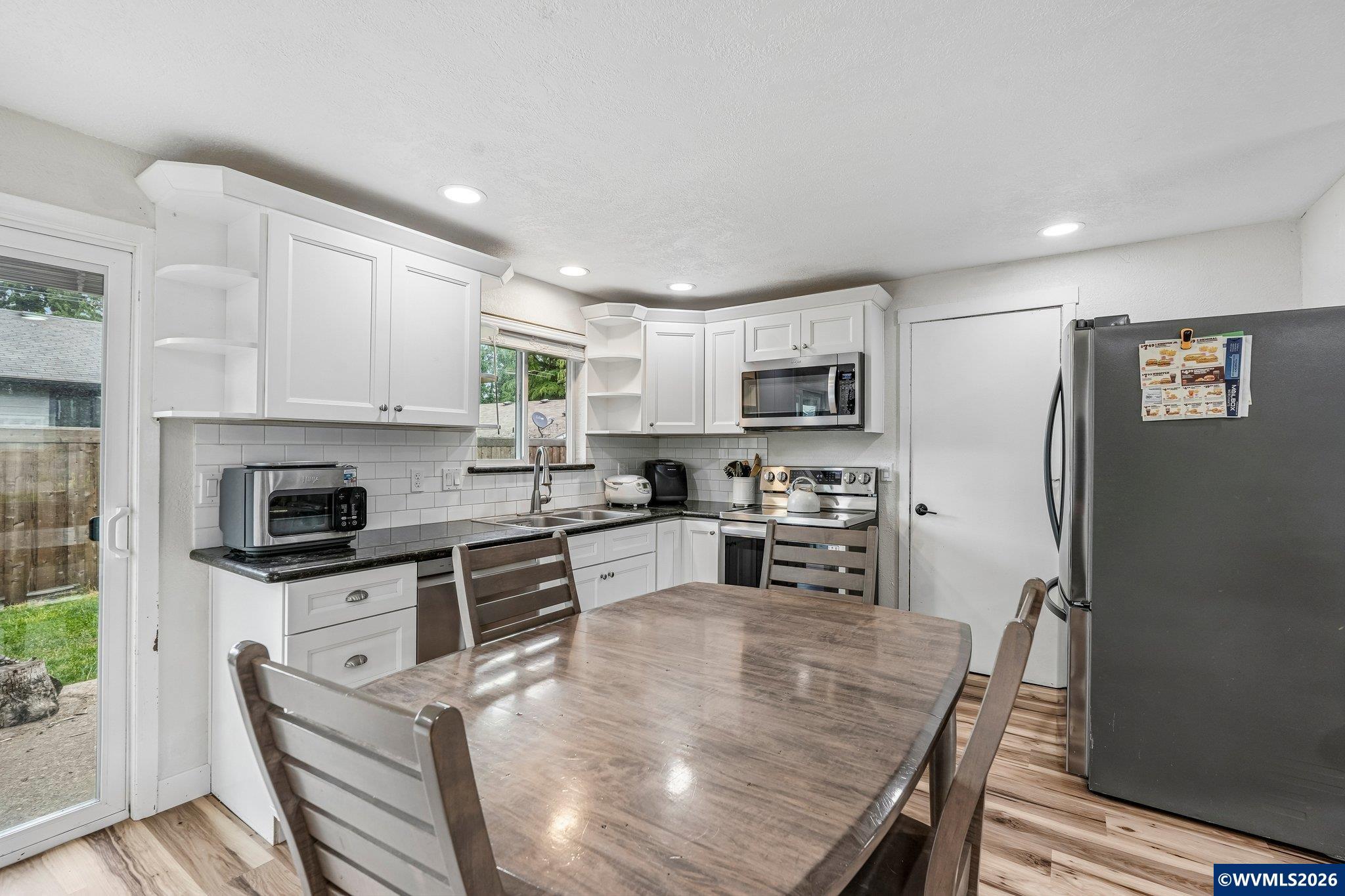 819 Chehalis Place North Keizer, OR 97303 - Photo 17 of 36