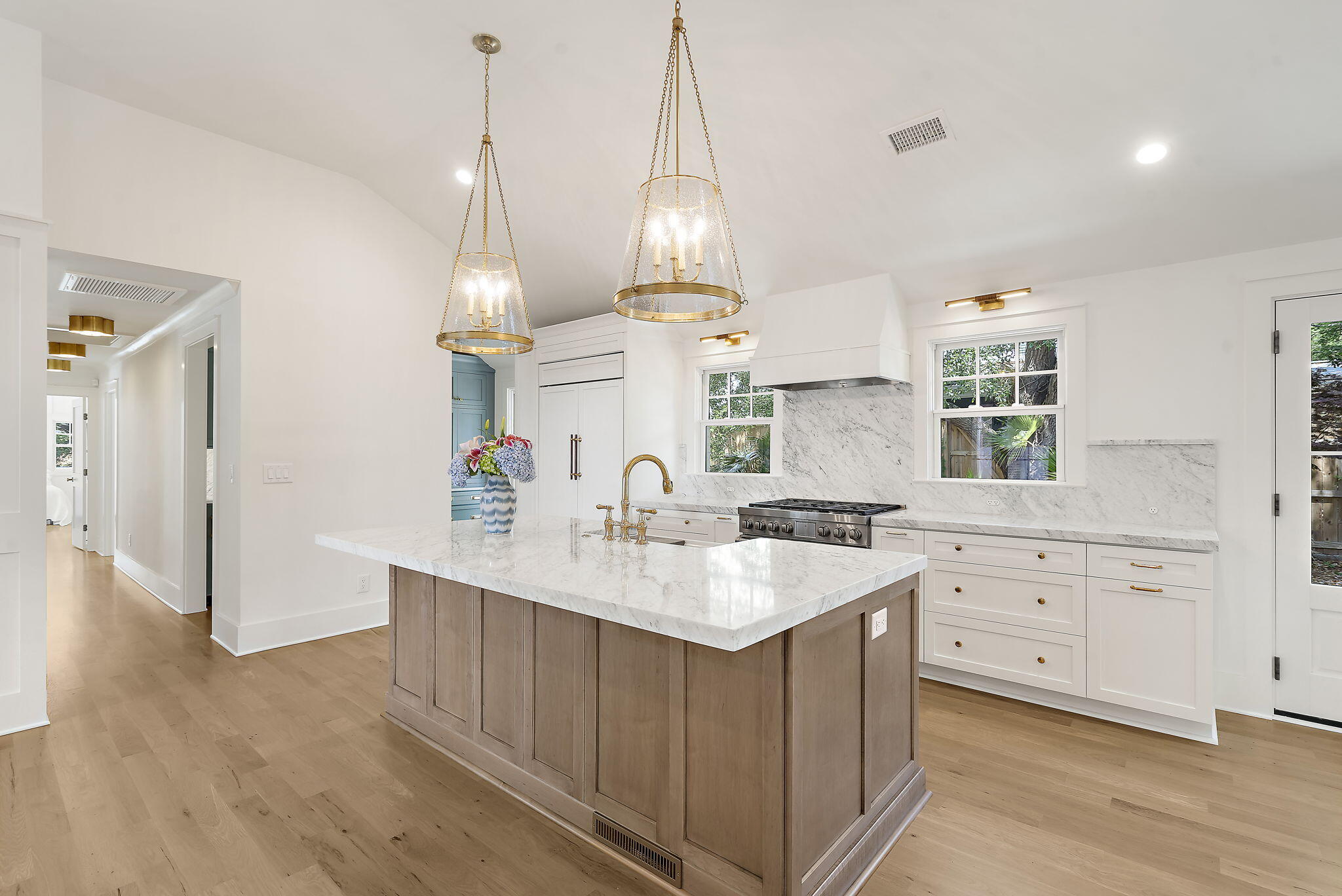 115 Freeman Street Mount Pleasant, SC 29464 - Photo 13 of 99 51-web-or-mls-DSC08361 (2)