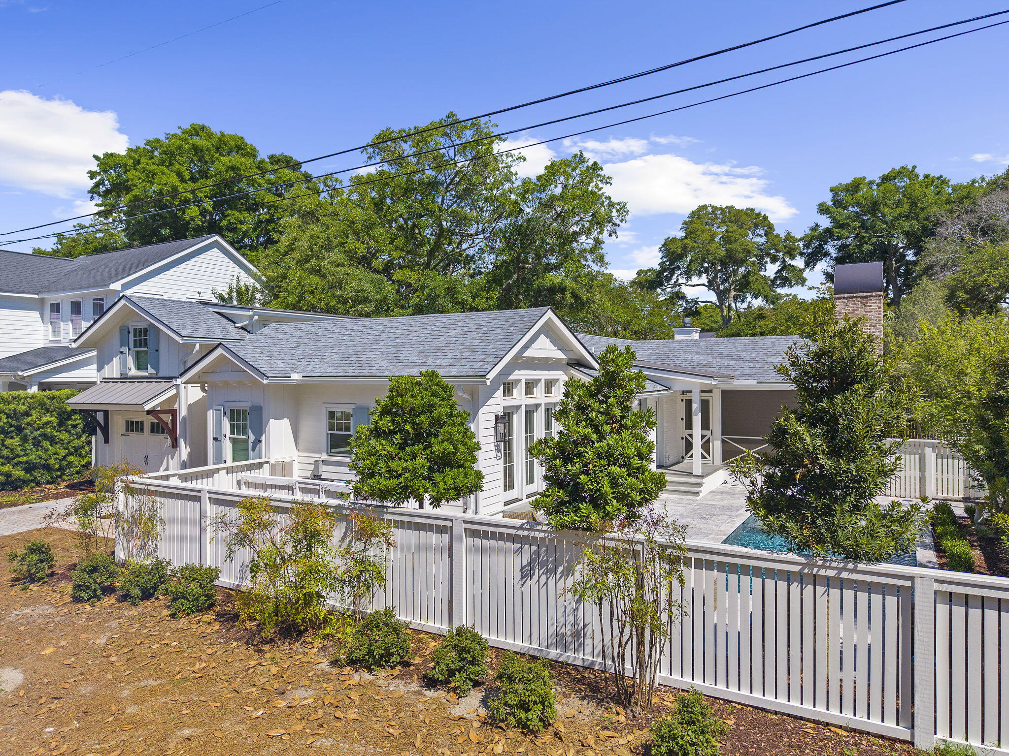 115 Freeman Street Mount Pleasant, SC 29464 - Photo 5 of 99 28-web-or-mls-DJI_20260506153849_0653_D
