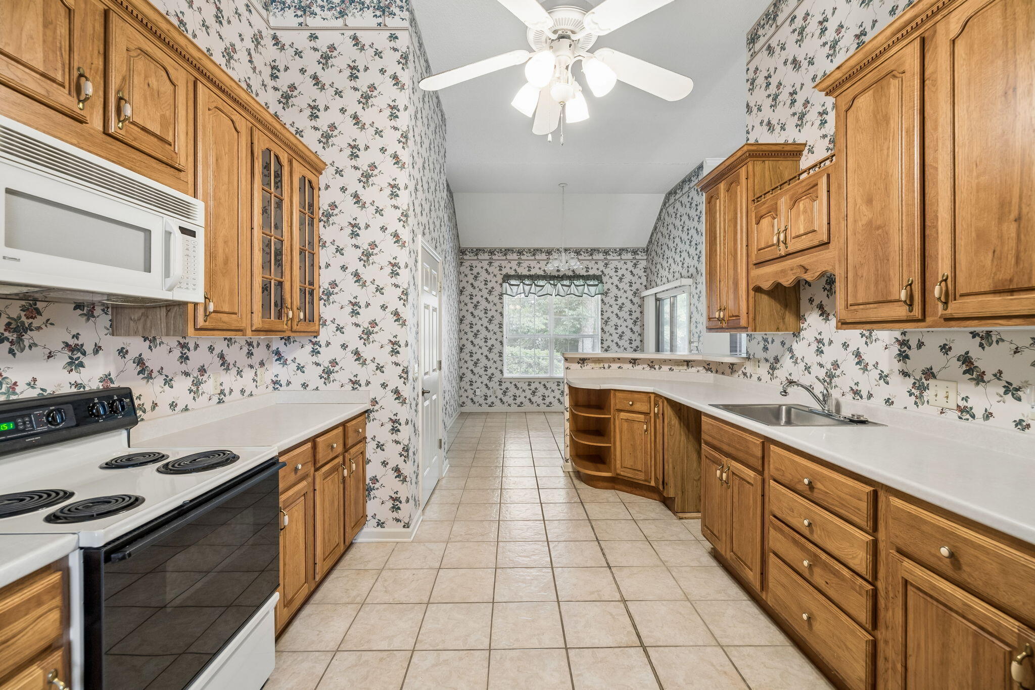 1645 Gunston Hall Road Hixson, TN 37343 - Photo 4 of 56 1645 Gunston Hall Road