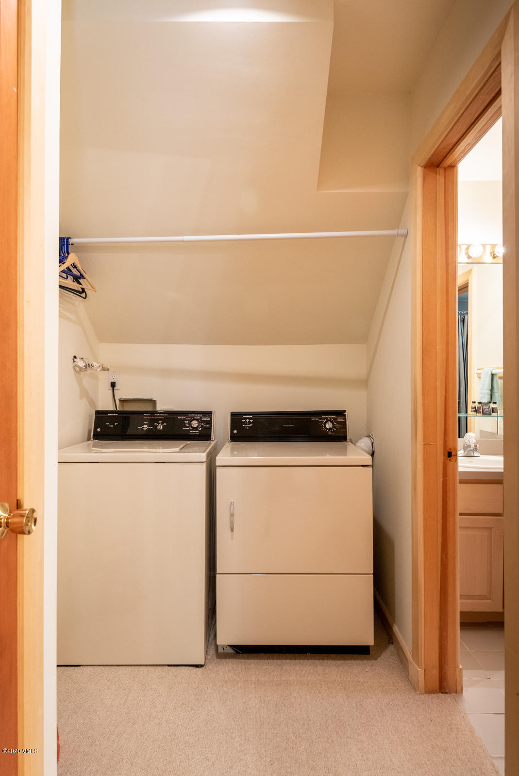 1478 Buffehr Creek Road, Unit 7 Vail, CO 81657 - Photo 19 of 22 1478 Buffehr Creek #7-19