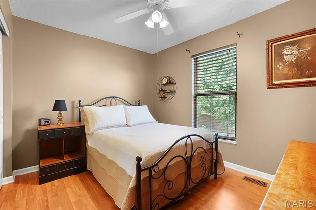 $450,000 | 200 Morning Dew Court, St. Peters, MO 63376