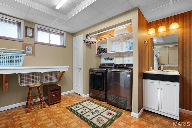 $450,000 | 200 Morning Dew Court, St. Peters, MO 63376