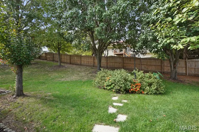 $450,000 | 200 Morning Dew Court, St. Peters, MO 63376