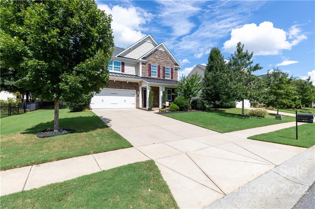 431 Sheltered Cove Court Fort Mill, SC 29708 - Photo 2 of 43 Gallery Image 2