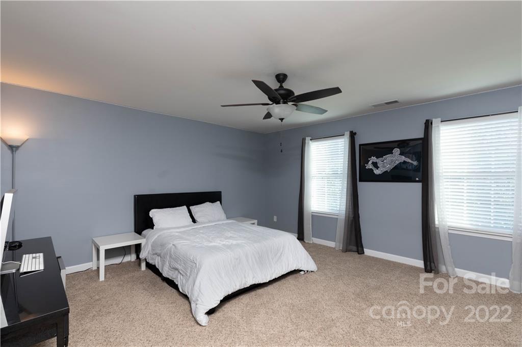 431 Sheltered Cove Court Fort Mill, SC 29708 - Photo 35 of 43 Gallery Image 35