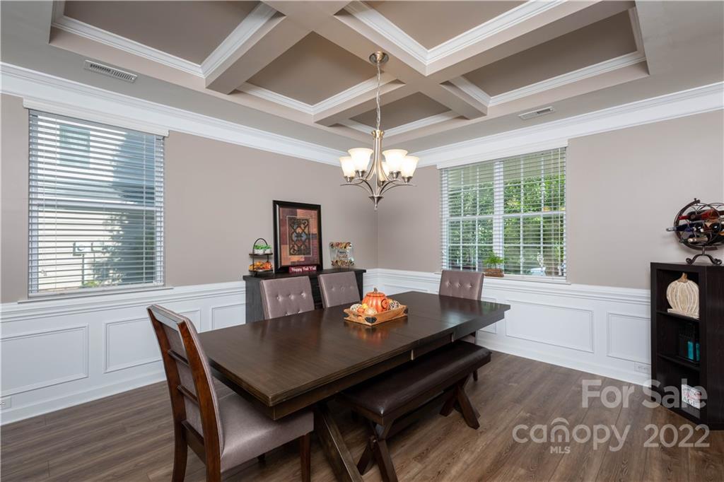431 Sheltered Cove Court Fort Mill, SC 29708 - Photo 10 of 43 Gallery Image 10