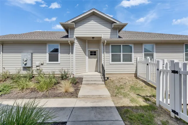 $284,000 | 1701 Logan Drive, Unit 12, Round Rock, TX 78664