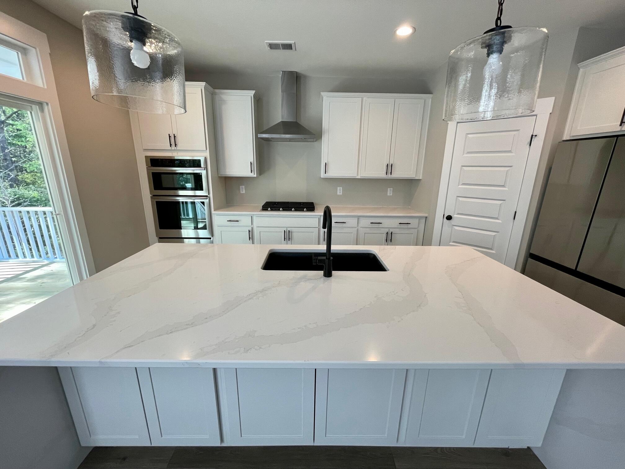 2663 Rifle Range Road Mount Pleasant, SC 29466 - Photo 3 of 23 Kitchen