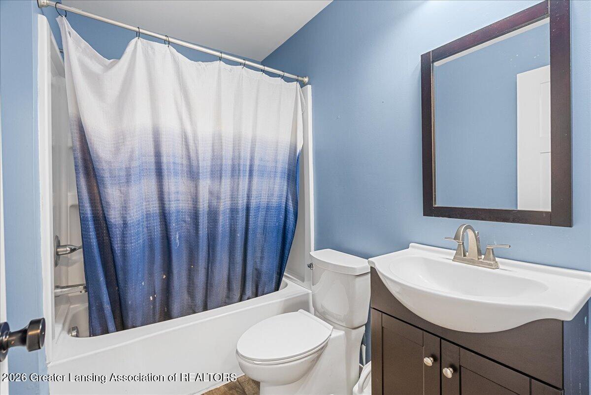 102 Wicklow Road Eaton Rapids, MI 48827 - Photo 21 of 42 09-Media Jett - 04