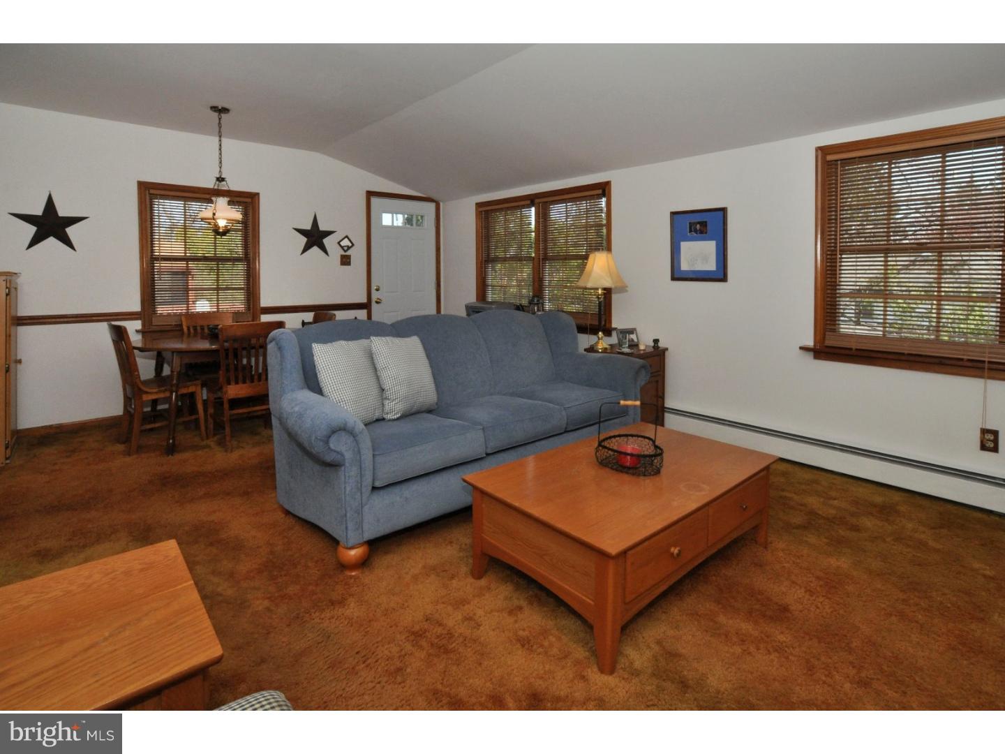 733 Brooke Road Glenside, PA 19038 - Photo 14 of 23 Family Room