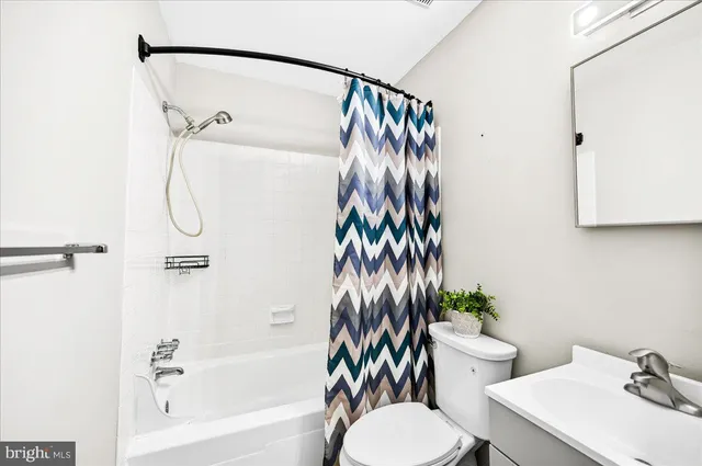 $3,300 | 9518 Miranda Court, Fairfax, VA 22031