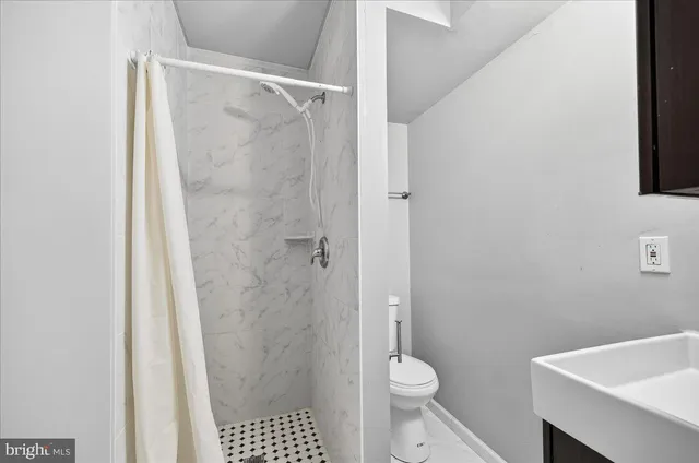 $3,300 | 9518 Miranda Court, Fairfax, VA 22031