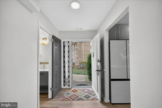 $3,300 | 9518 Miranda Court, Fairfax, VA 22031