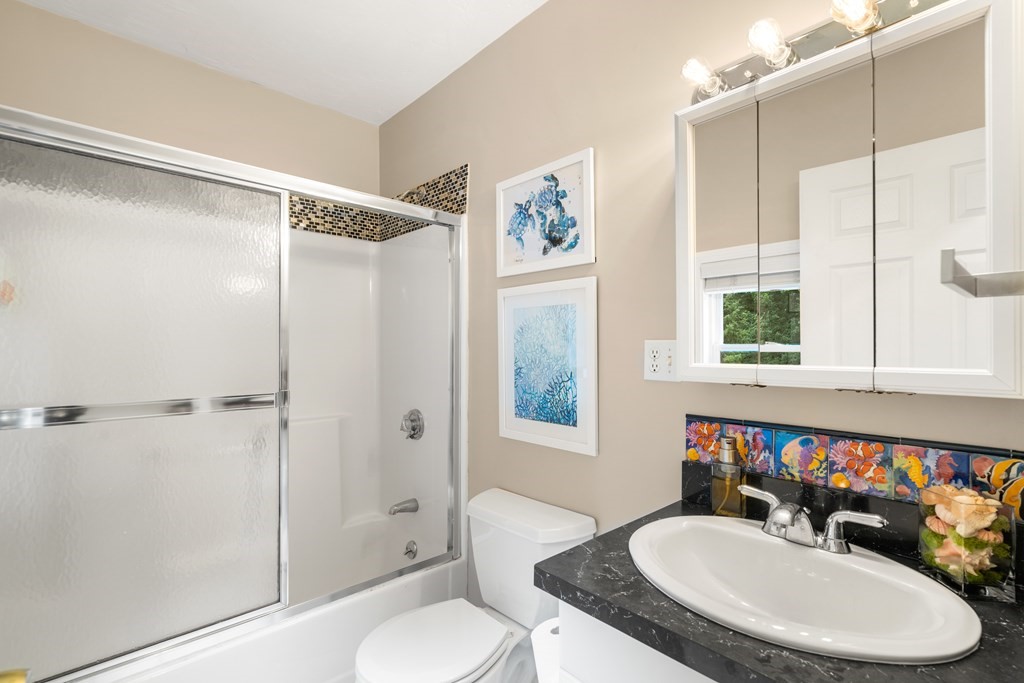 77 Ardmore Road Needham, MA 02494 - Photo 13 of 22