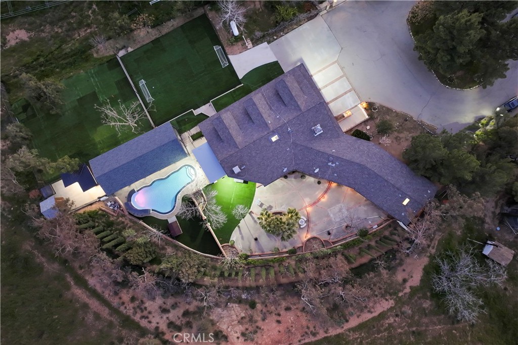 9557 Hierba Road Agua Dulce, CA 91390 - Photo 3 of 61