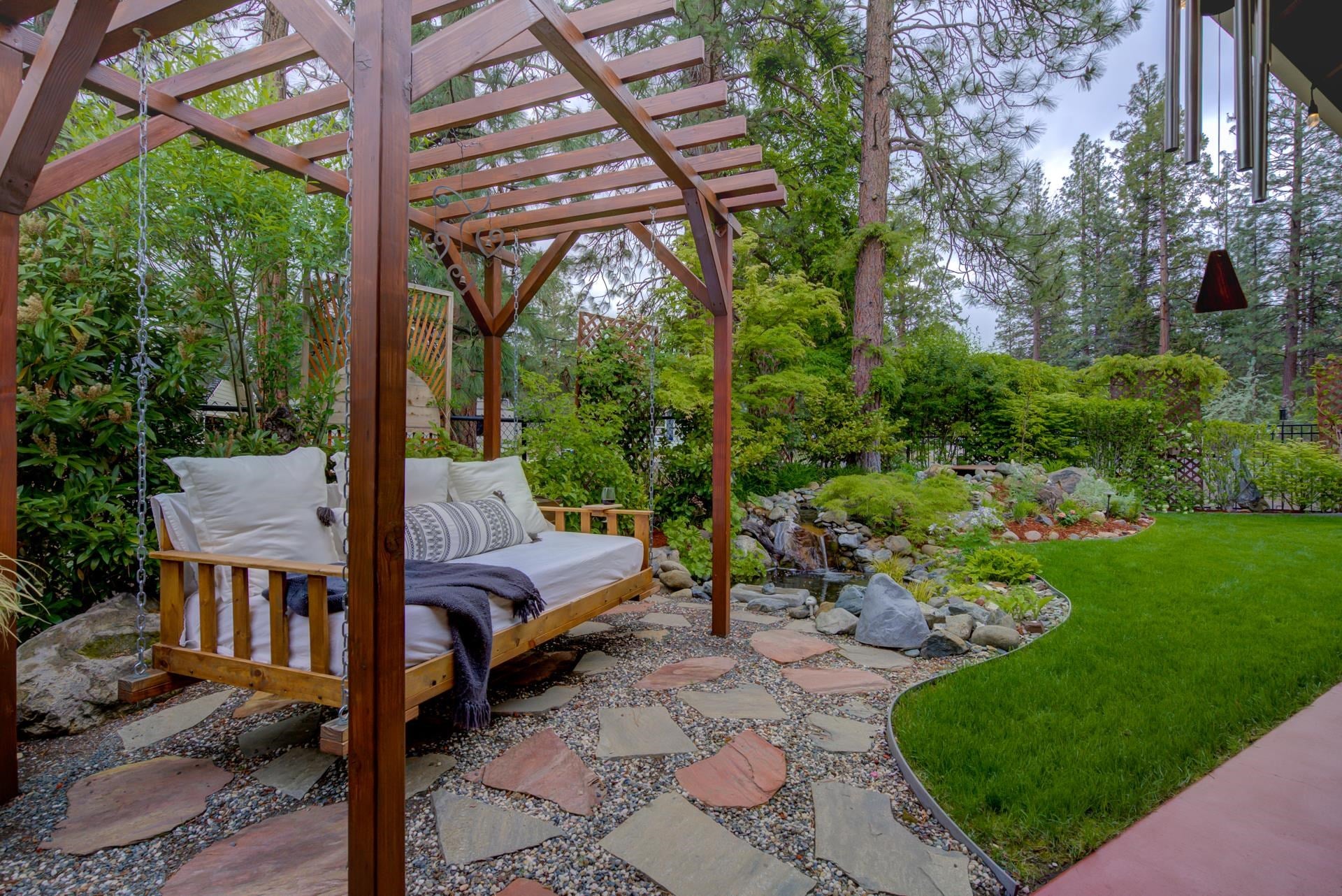 17501 Grizzly Den Road Weed, CA 96094 - Photo 32 of 50 Gallery Image 32