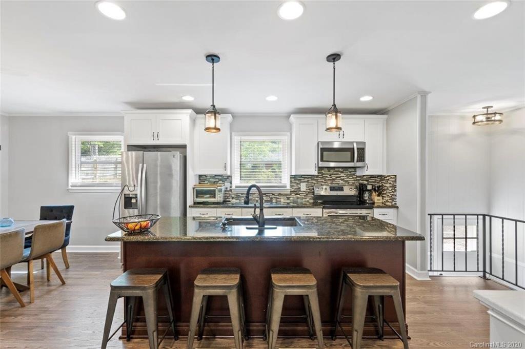 486 Shiloh Church Road Hickory, NC 28601 - Photo 6 of 33 Gallery Image 6
