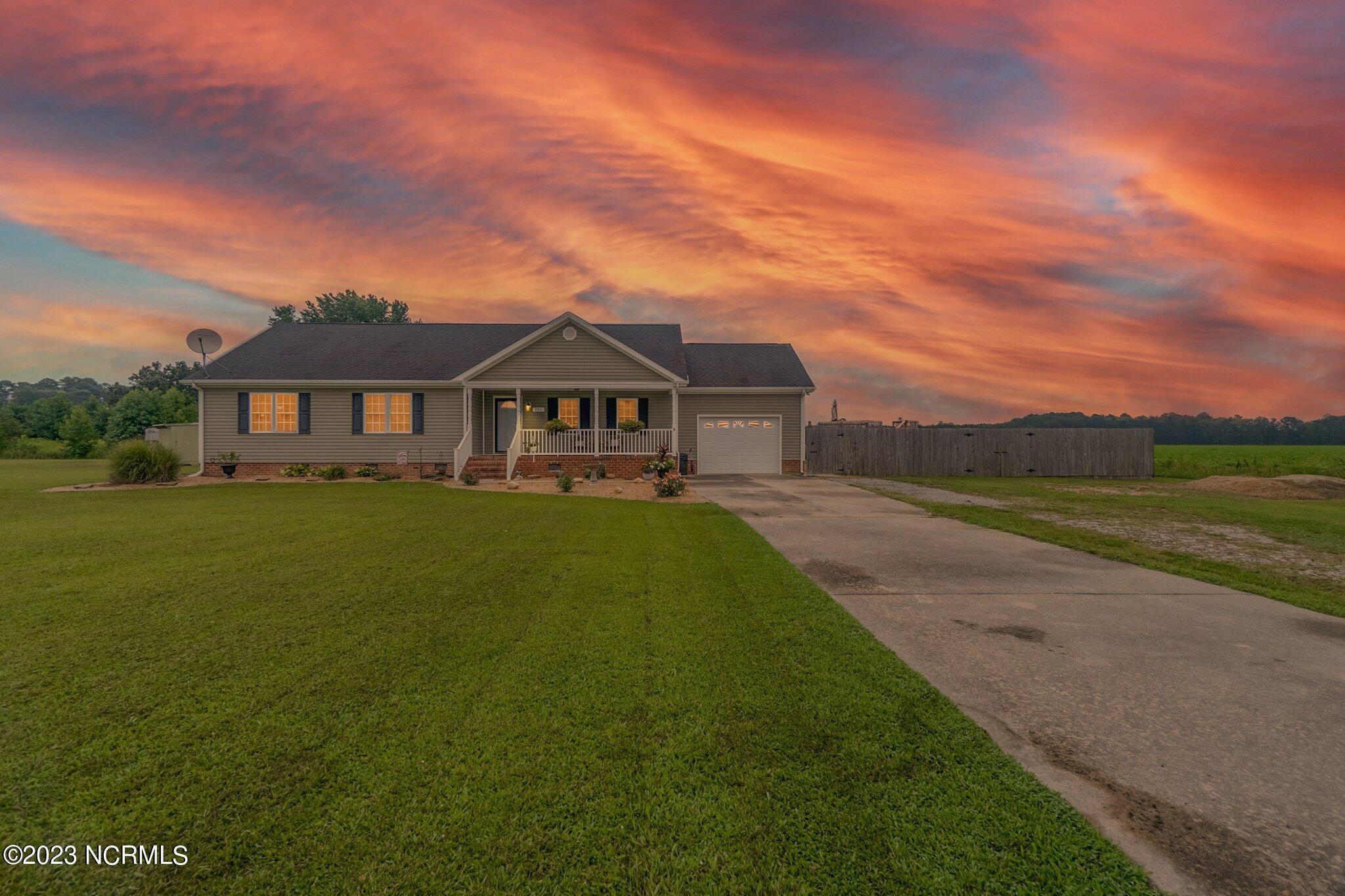 290 Sugar Run Road Sunbury, NC 27979 - Photo 3 of 29 1-web-or-mls-Twi-1