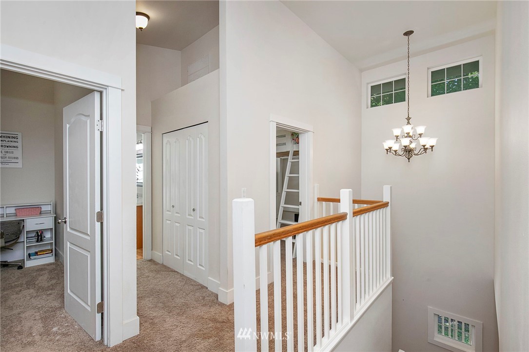 10900 Warren Road Northwest Silverdale, WA 98383 - Photo 17 of 37 Gallery Image 17