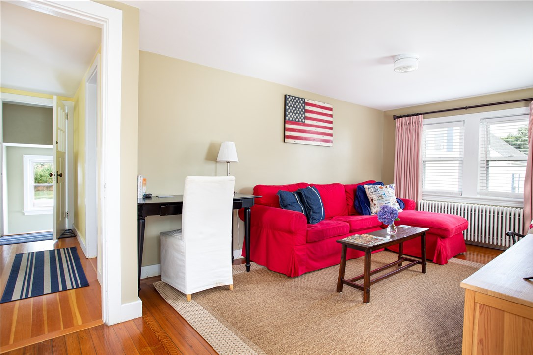 35 Rosa Road Middletown, RI 02842 - Photo 11 of 31