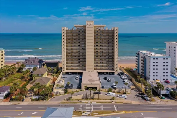a view of a building with outdoor space