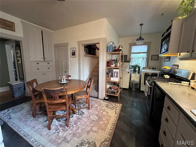 $179,500 | 618 Morgan Street, Carlinville, IL 62626